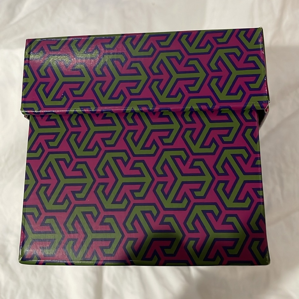 Tory Burch Patterned Box- empty - Picture 5 of 9